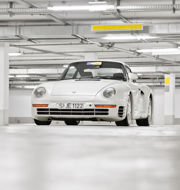 Porsche-959-Book-3