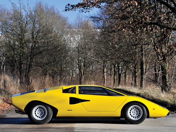 Lambourghini-Countach-LP400-2