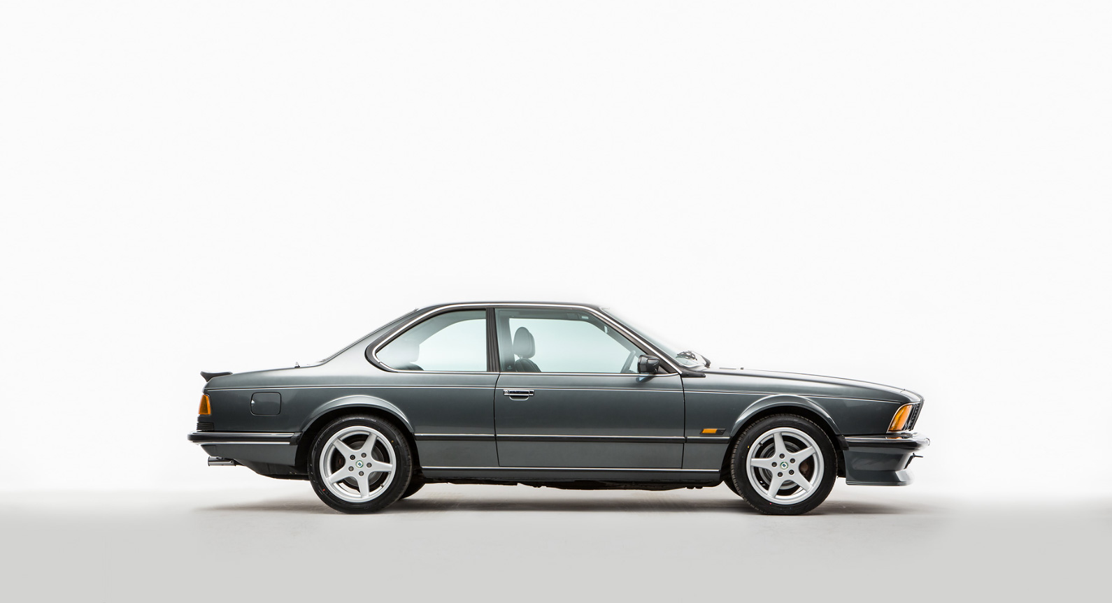 Classic Car Find of the Week: BMW E24 M6 - OPUMO Magazine