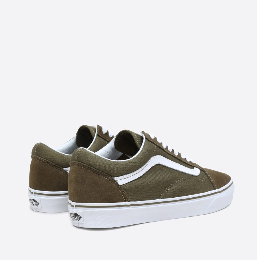 vans run large