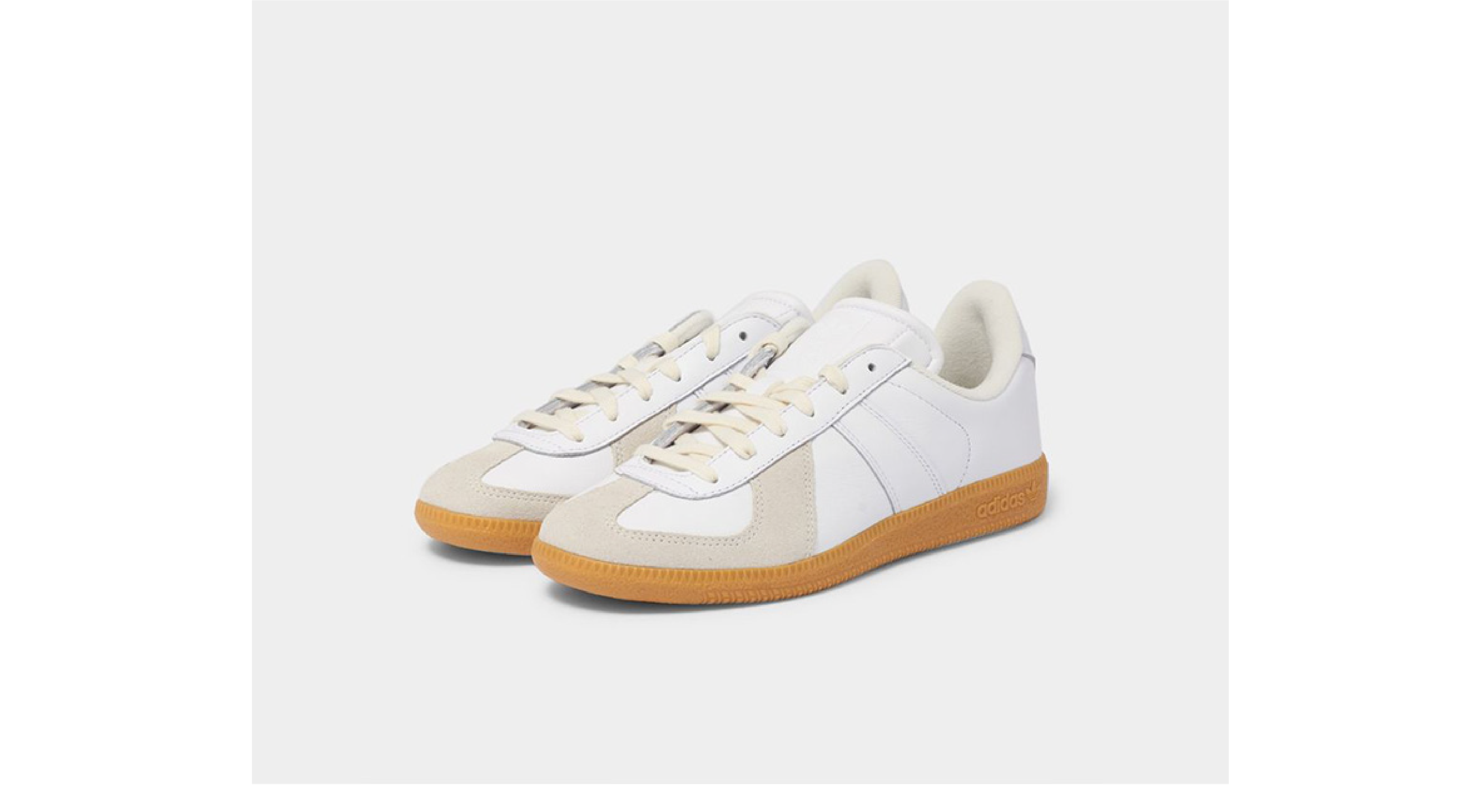 OPUMO-Why-You-Need-A-Pair-Of-Minimalist-Sneakers-More-Than-Ever-Last-Image