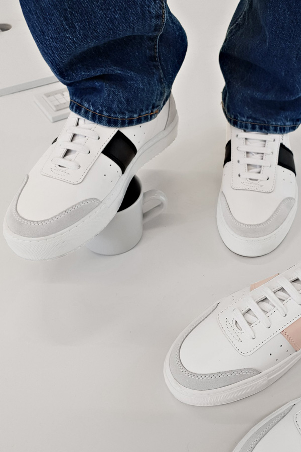 Axel Arigato sizing guide 2020: How Axel Arigato Genesis Sneaker | 35028